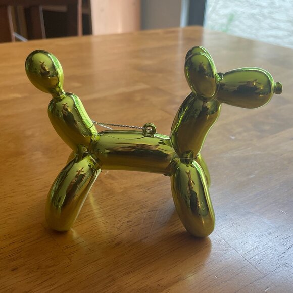 Lustrous yellow balloon dog ornament - Picture 2 of 9